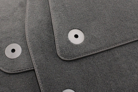 Audi e-tron 2019-on RHD carpet floor mats (front) 4KR863691 QA5