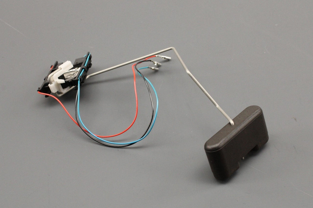 VW Golf Audi A3 Skoda SEAT Leon fuel gauge sender (petrol) 5WA919673B