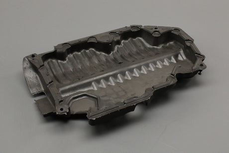 VW Arteon Audi A3 Skoda SEAT engine oil sump cover (TDI) 05L103660
