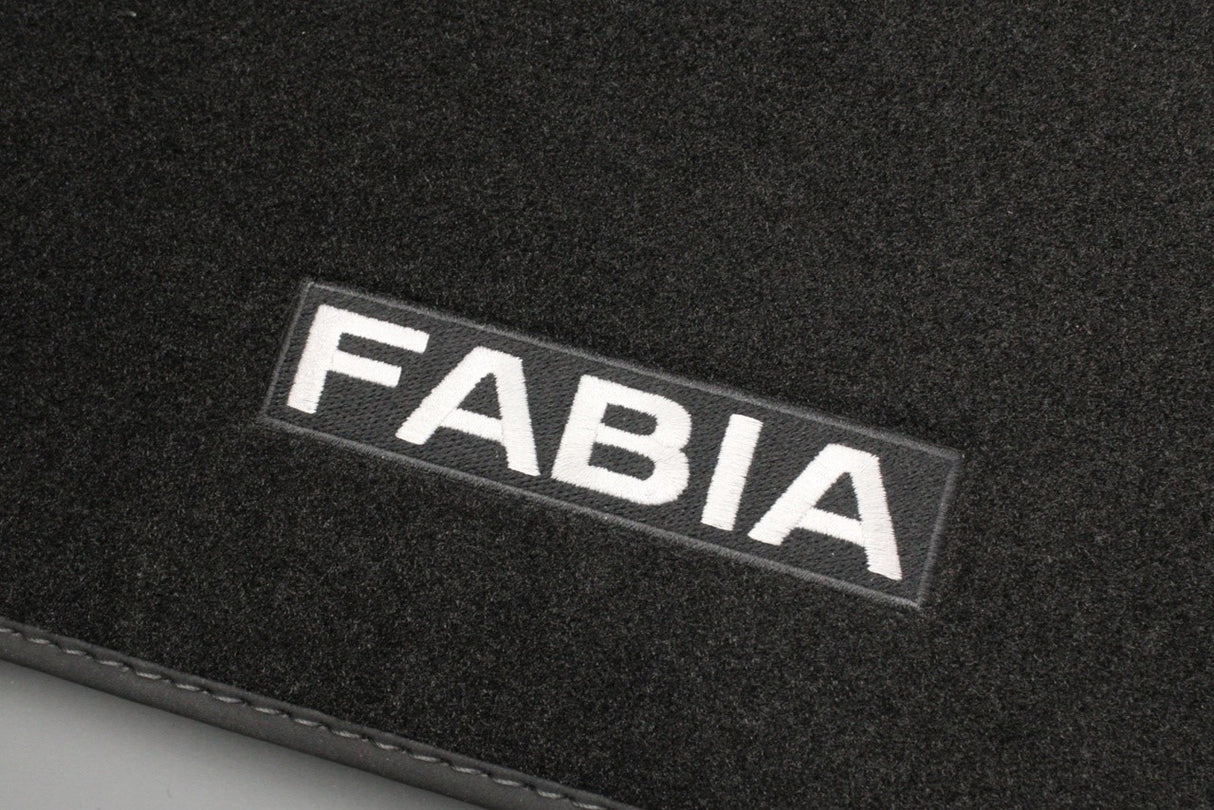 Skoda Fabia 6V 2015-2023 RHD prestige carpet floor mats 6V2061404