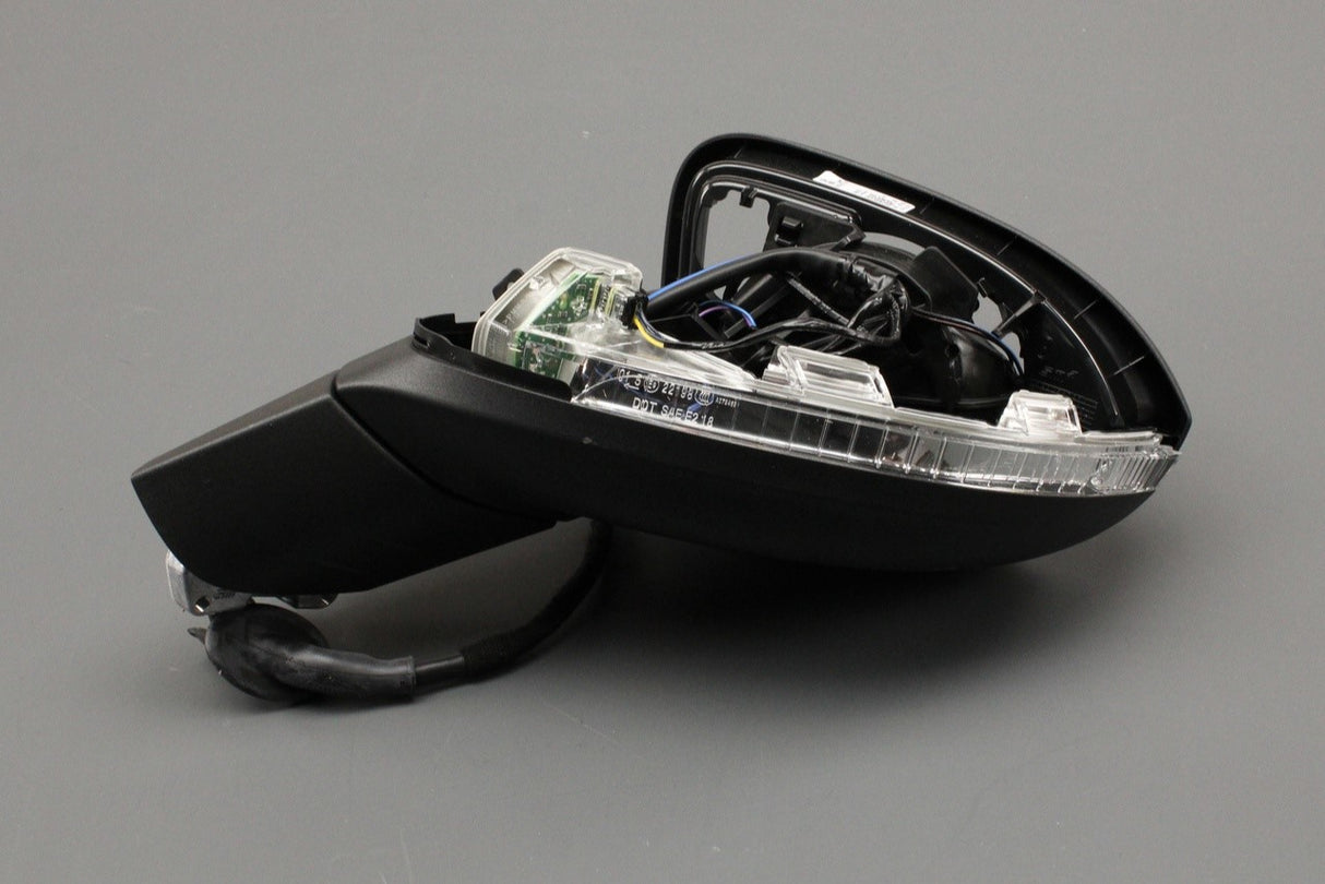 Cupra Born 2022-on RHD wing mirror housing (left) 10H857507H 9B9