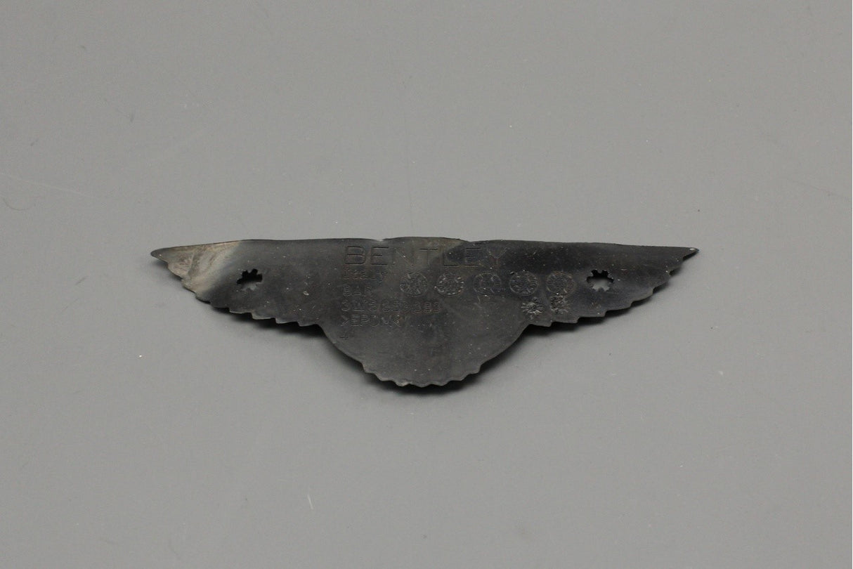 Bentley Continental GT GTC front badge seal gasket 3W8853383