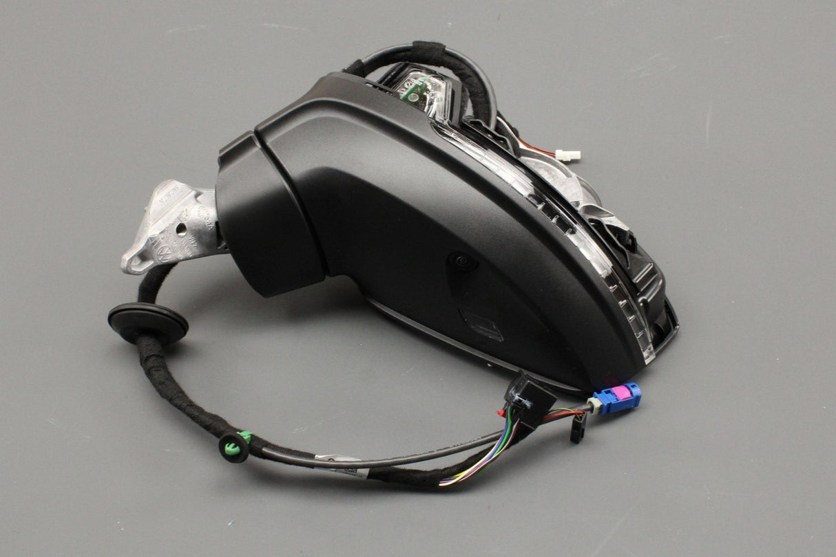 VW Tiguan 2016-2024 RHD wing mirror housing (left) 5NC857507T 9B9