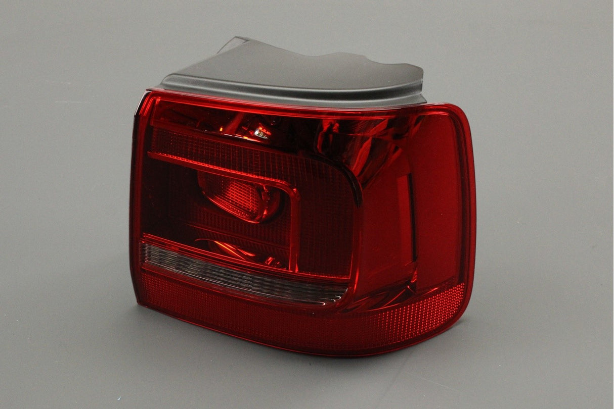 VW Touran 2011-15 rear outer tail light unit (right) 1T0945096R