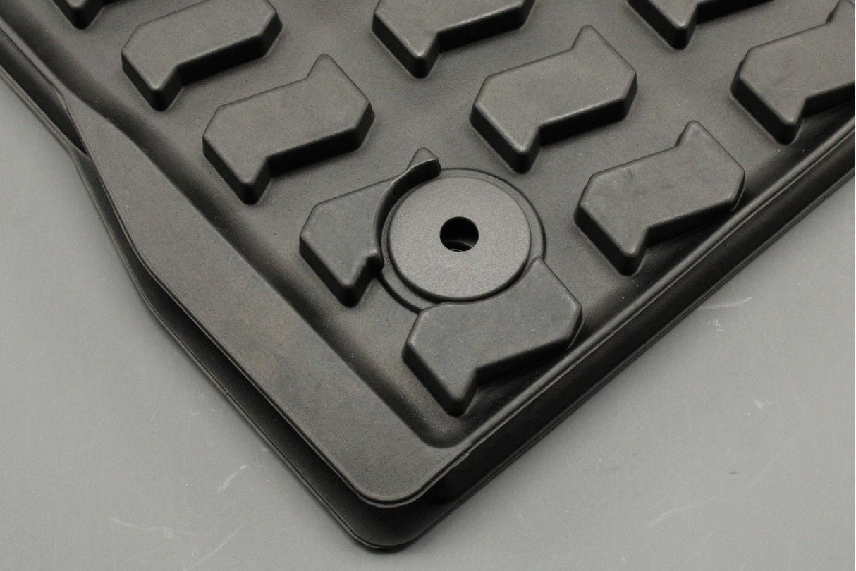 Audi Q7 2007-15 rear rubber floor mats set 4L0061511 041