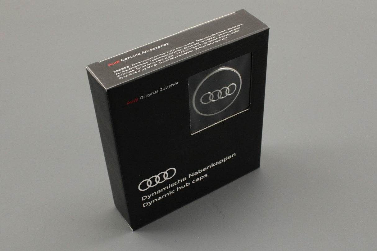 Audi dynamic alloy wheel centre caps set 4M8071006A