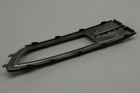 VW Passat B8 2015-2024 bumper vent grille (front left) 3G0854661 9B9