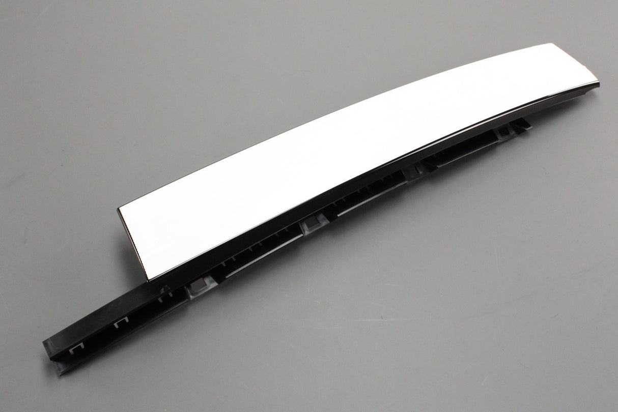 VW ID.Buzz front door window trim gloss black (Right) 1T3837902 041