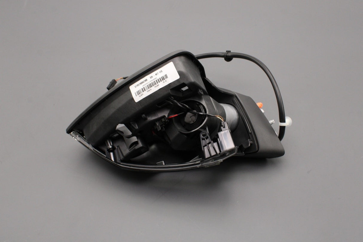 SEAT CUPRA Ateca 2016-on RHD wing mirror housing (right) 577857508AC 9B9