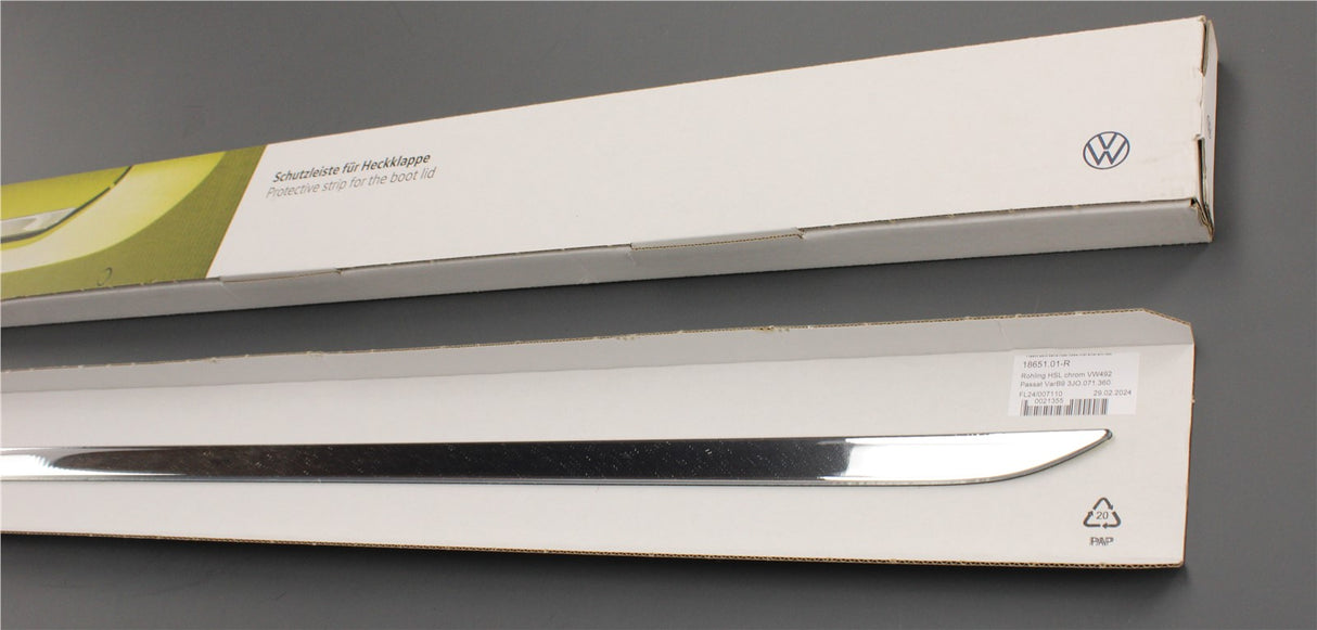 VW Passat estate B9 2024-on tailgate protective strip (chrome) 3J0071360