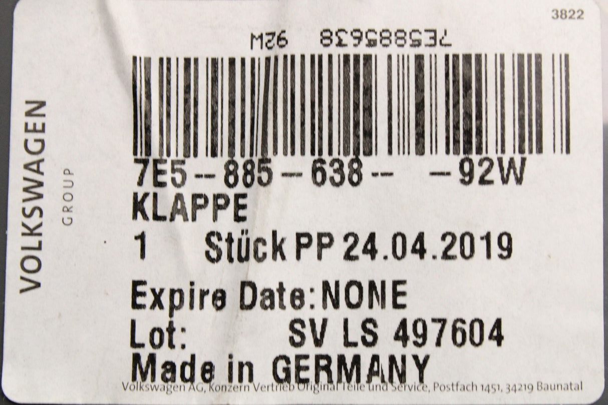 VW Transporter Kombi Caravelle T6 16-19 rear 3-seat trim 7E5885638 92W