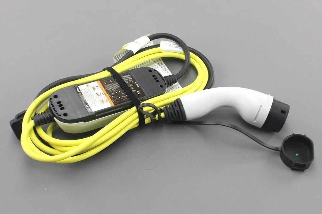 VW ID.3 ID.4 Skoda Octavia SEAT mains socket charging cable 1EA971675BF