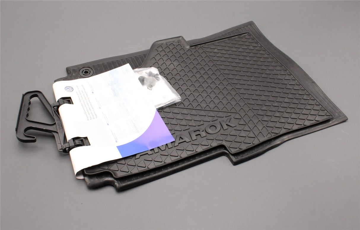 VW Amarok 2010-22 all weather floor mats in black (front) 2H2061502 82V