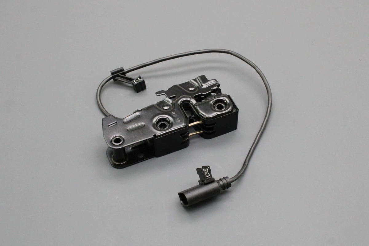 Audi A4 S4 RS4 A5 Q5 R8 07-16 bonnet lock with microswitch 8K0823509G