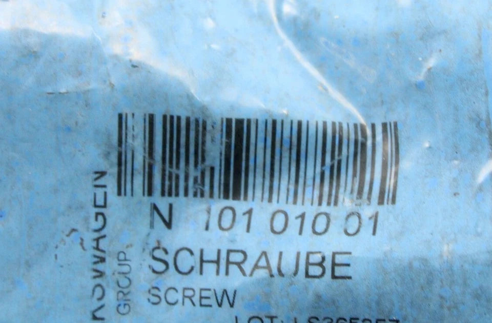 VW Audi Skoda SEAT clutch pressure plate bolt (M7x26x15) N10101001