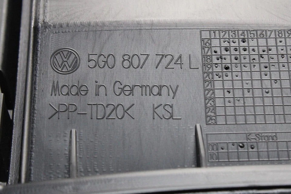 VW Golf R MK7.5 2017-on right front bumper bracket guide 5G0807724L