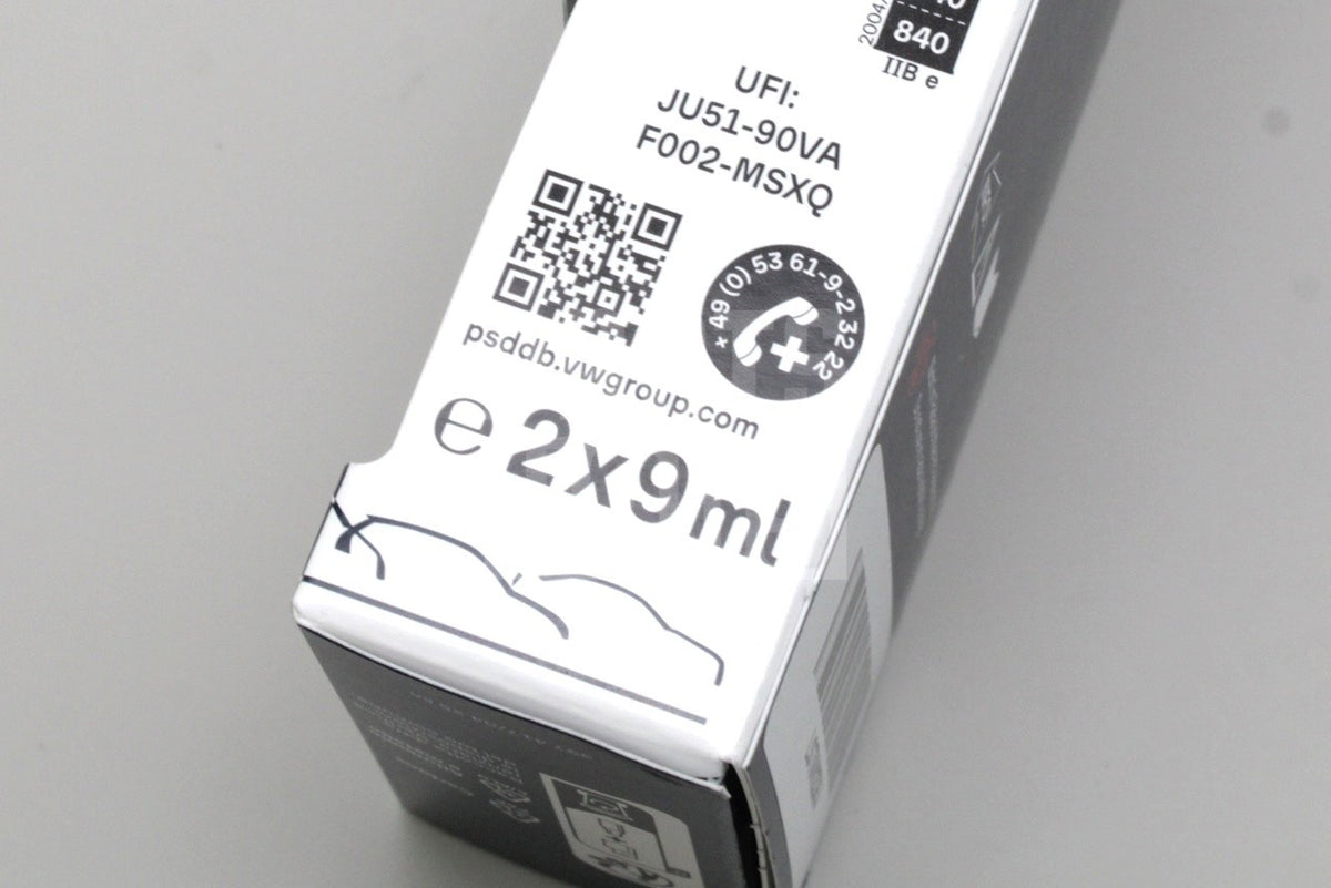 VW touch up paint set Hainan blue (x2 9ML) LST0M2X5K