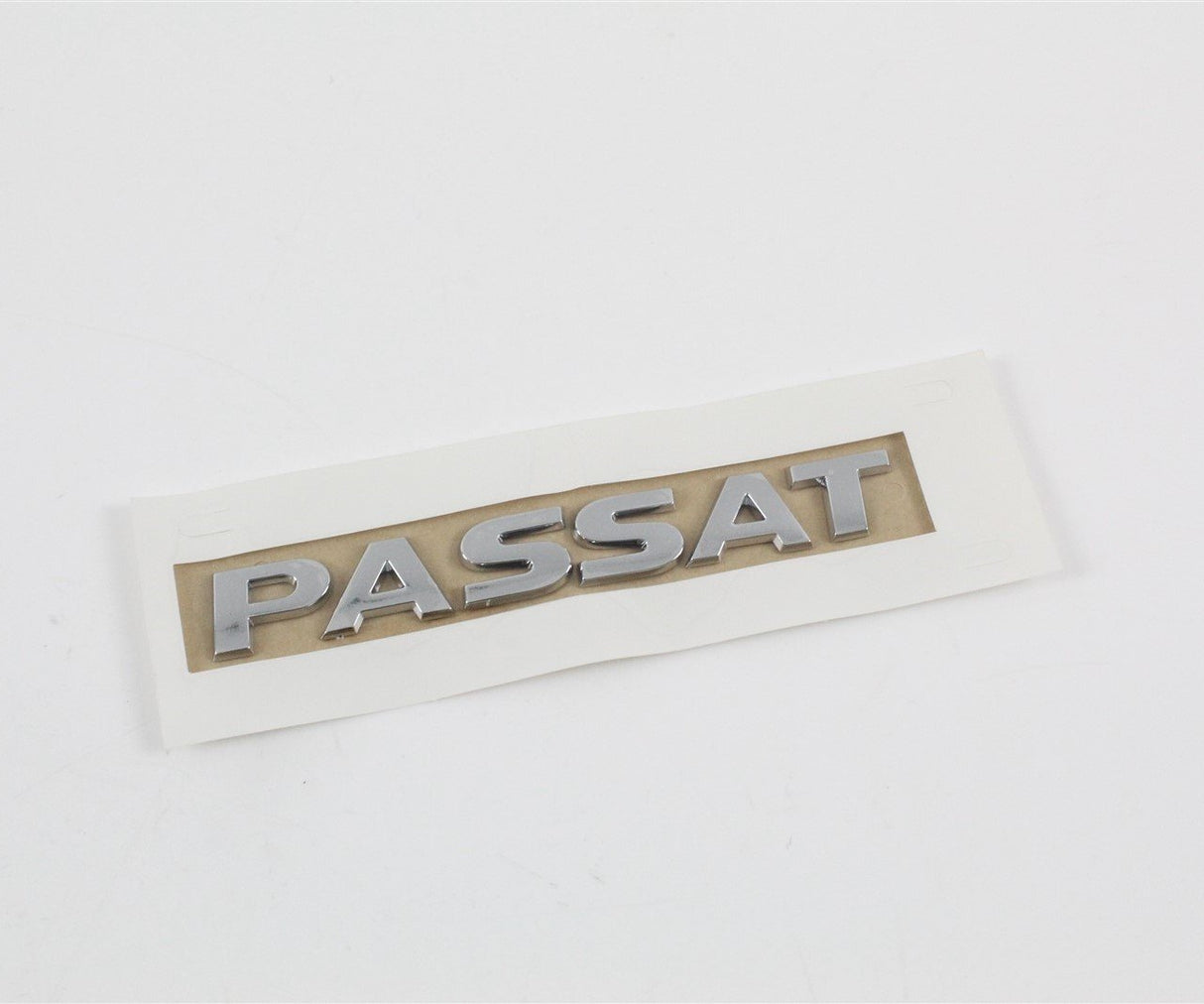 VW Passat B8 2015-on boot tail lid name inscription badge 3G0853687