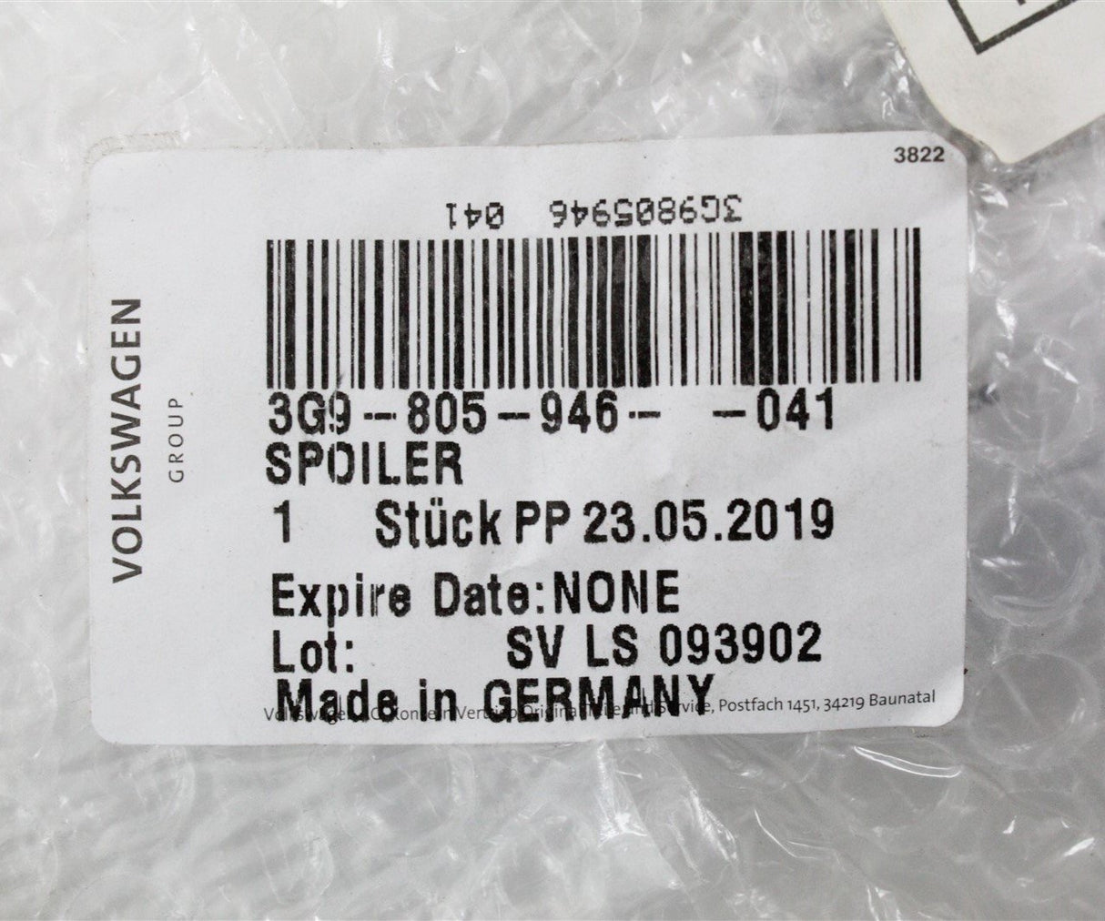 VW Passat B8 Estate 2015- right boot lid spoiler black 3G9805946 041