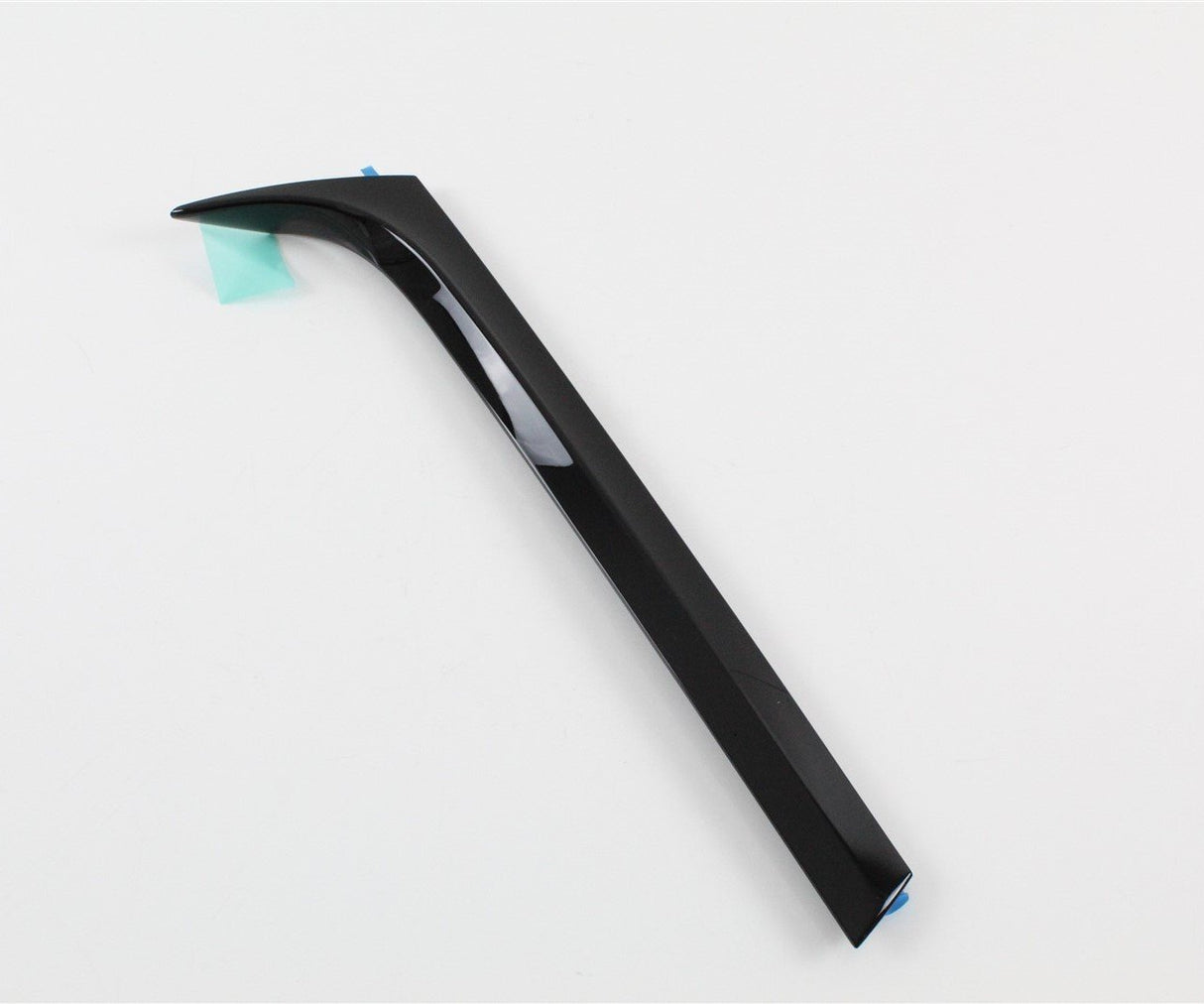 VW Passat B8 Estate 2015- right boot lid spoiler black 3G9805946 041