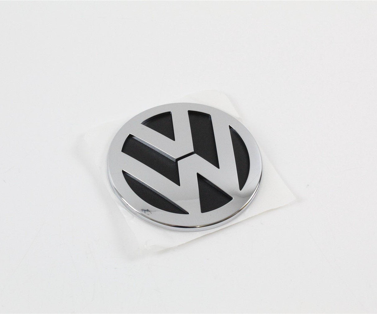 VW Touran 2003-2010 rear boot lid VW badge emblem 1T0853630B FDY