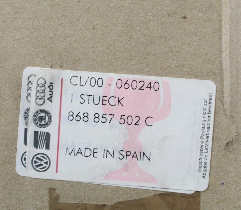 VW Polo MK2 GL 1982-1990 right hand wing door mirror 868857502