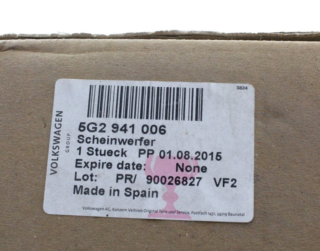 VW Golf MK7 2013-2016 right hand halogen headlight headlamp 5G2941006