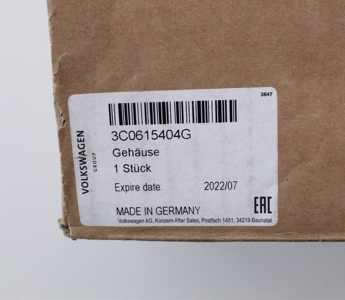VW Passat B6 2006-2007 right rear electric brake caliper 3C0615404G