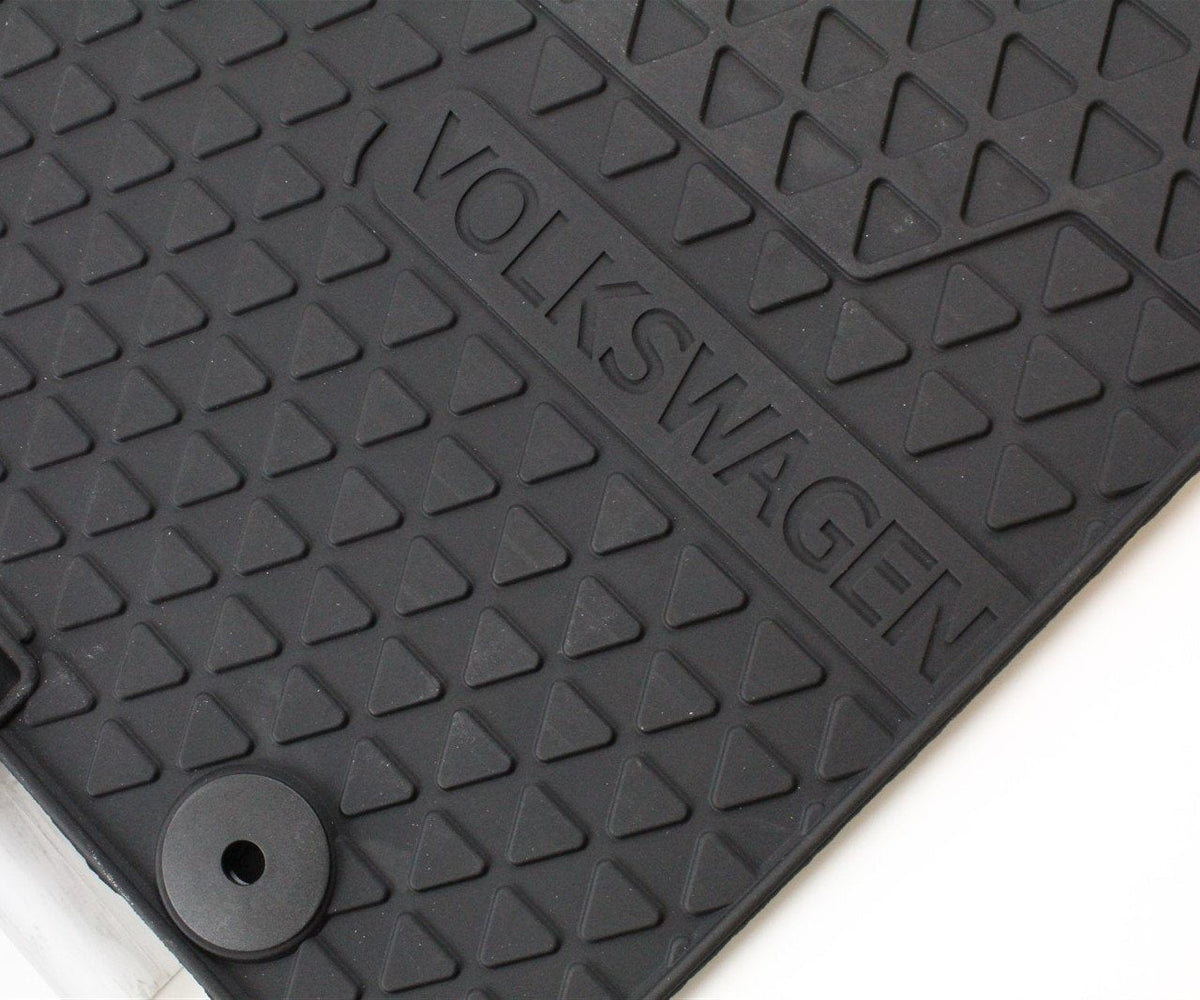 VW Transporter T5 T6 front rubber floor mats set RHD 7H2061501A 041