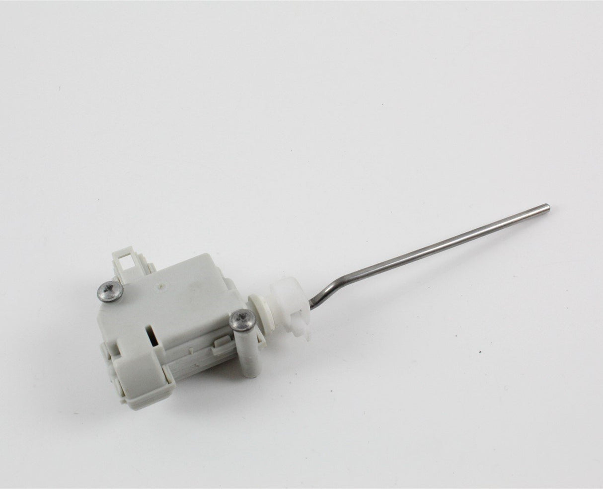 VW Polo 9N 9N3 02-10 fuel filler door cap actuator 6Q6810773C
