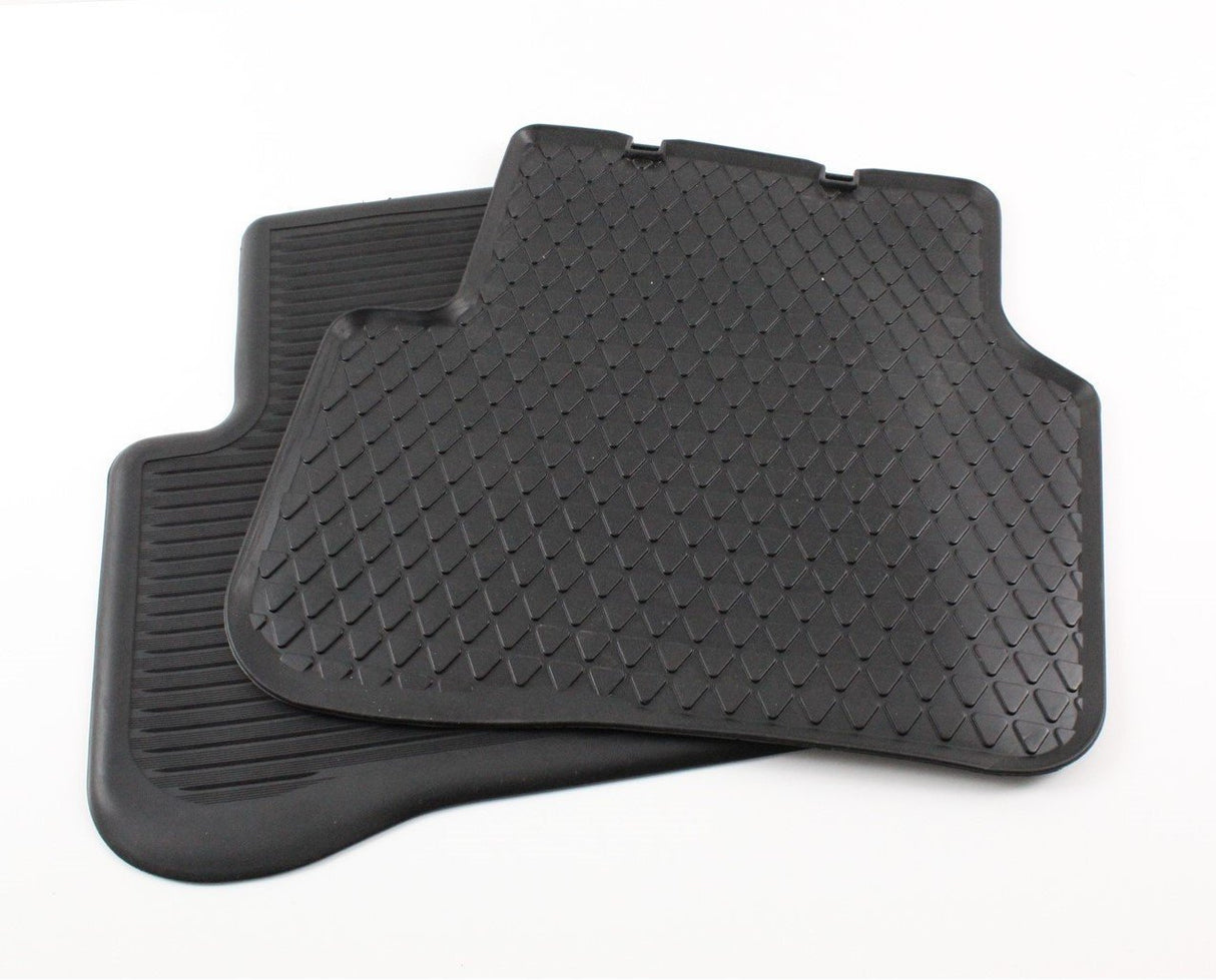 VW Passat B6 Passat CC rear rubber floor mats set 3C0061511 041