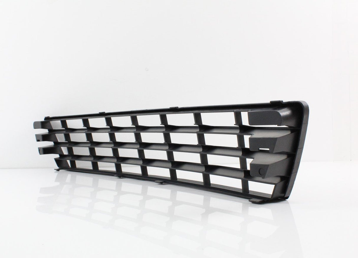 VW Golf Plus 5M 05-09 centre lower front bumper grill 5M0853677 9B9