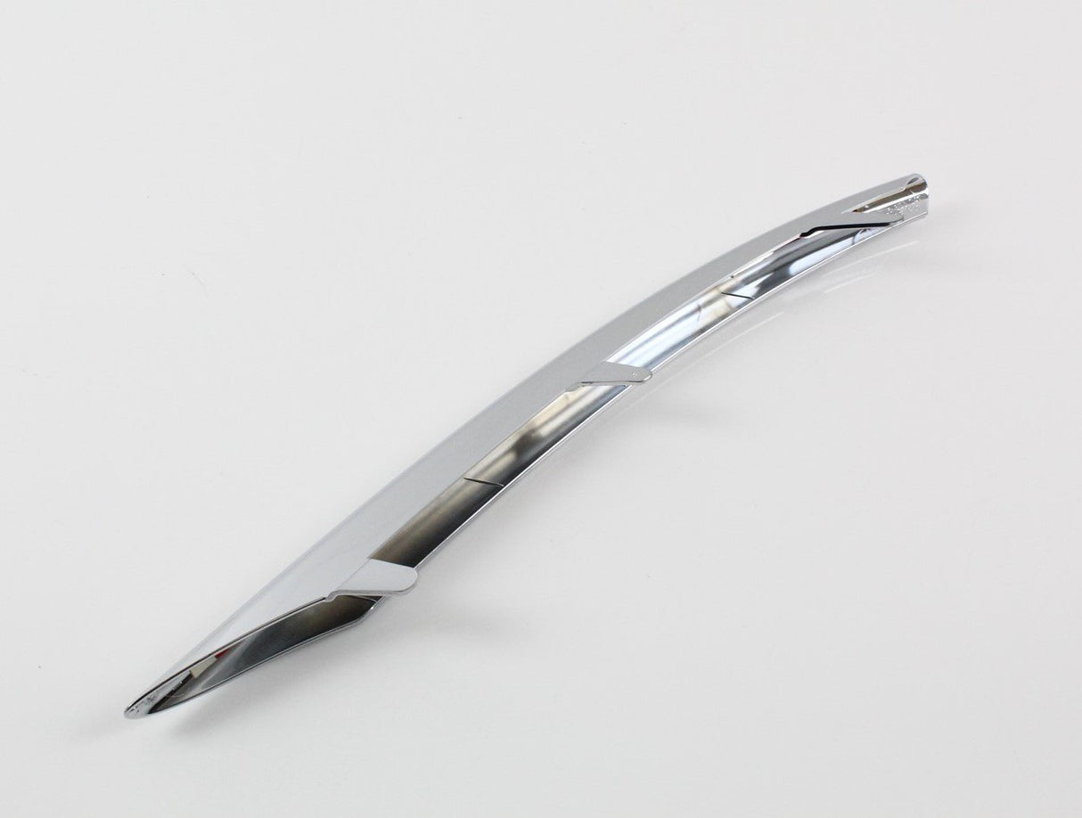 VW Touareg 7L 2007-10 left lower front bumper chrome 7L6853241A 2ZZ