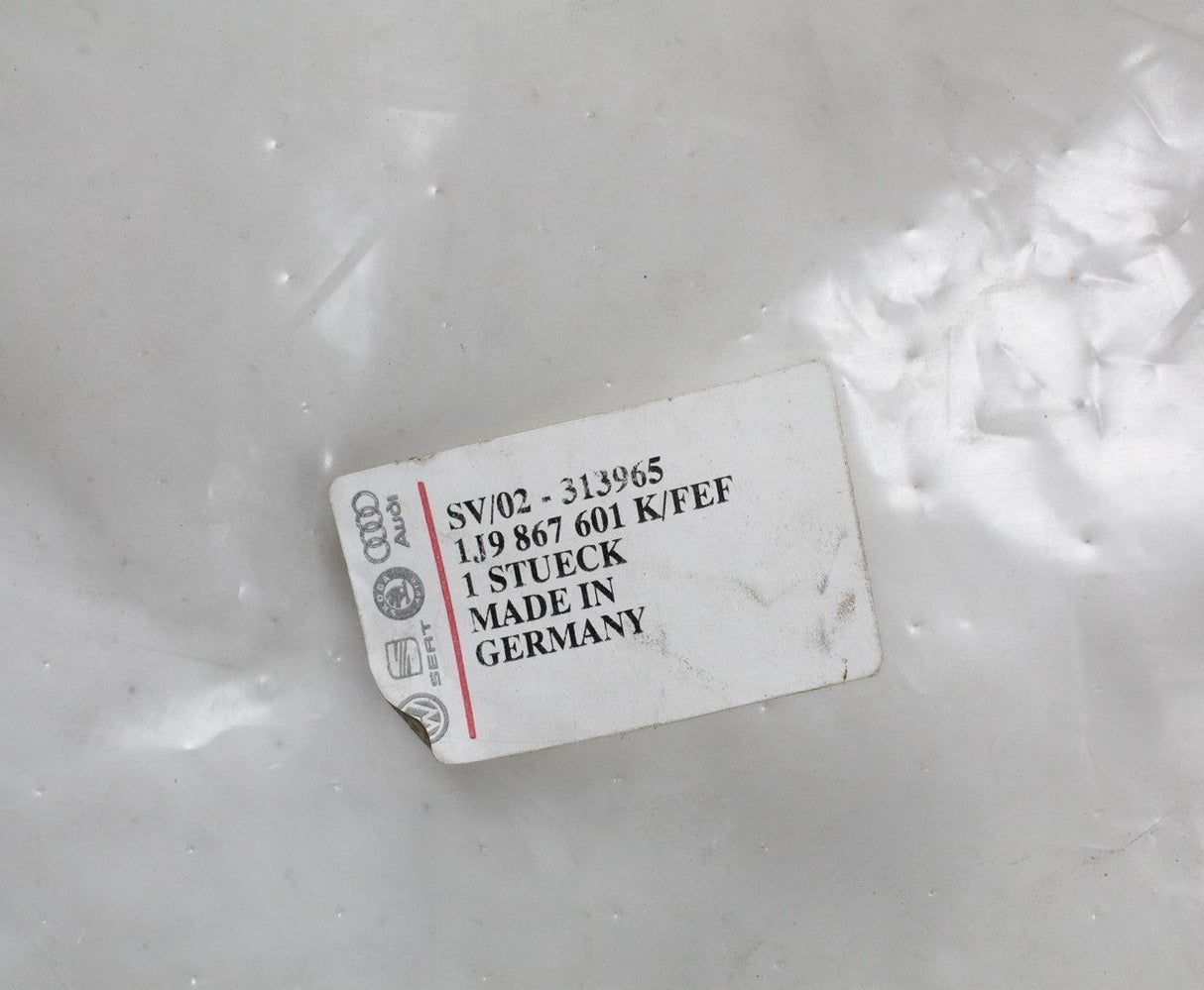 VW Golf MK4 Estate Bora boot lid luggage trim cover 1J9867601K