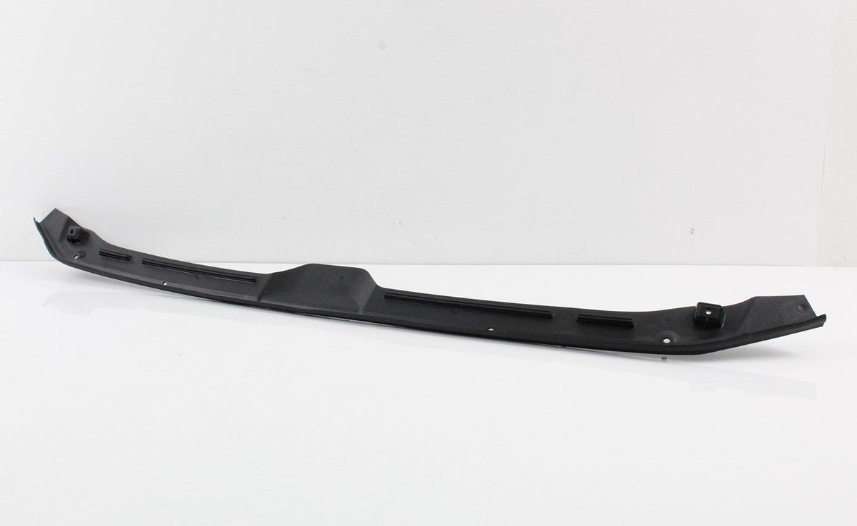 Audi A4 S4 RS4 B9 16- centre bonnet impact protection seal 8W0823124