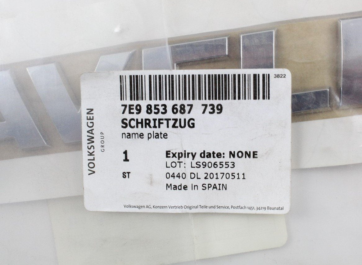 VW T5 T6 Caravelle inscription boot badge name plate 7E9853687 739