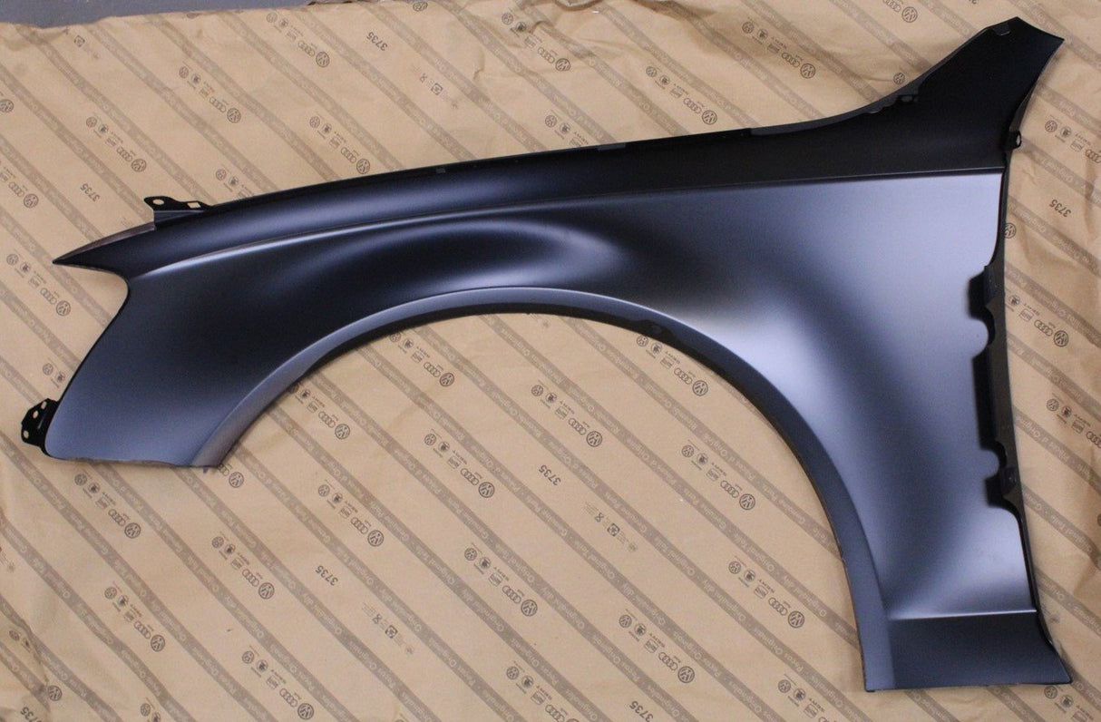 Audi A4 S4 B8 2013-2015 right front wing panel 8K0821106J
