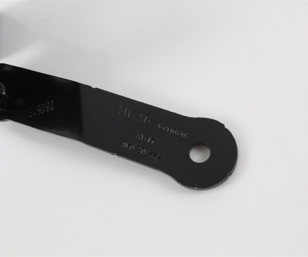 VW Golf 6 Caddy Passat Audi A3 Leon Octavia battery clamp 5K0915447