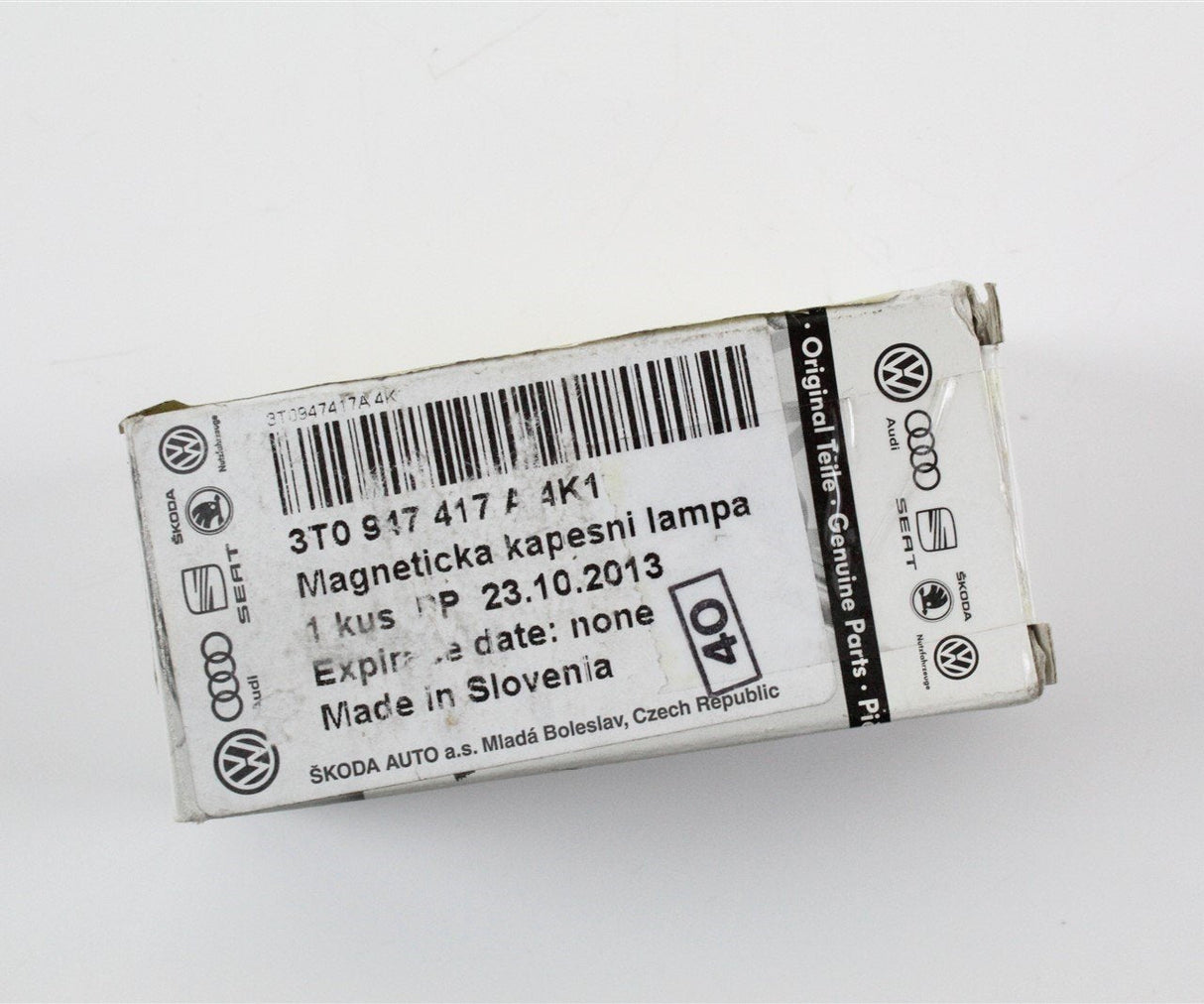 Skoda Yeti Superb 3T magnetic torch ivory 3T0947417A 4K1