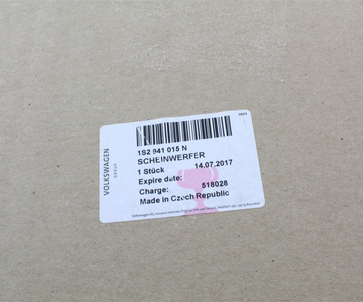 VW Up! 2012-2016 left front headlight - slight marks- 1S2941015N