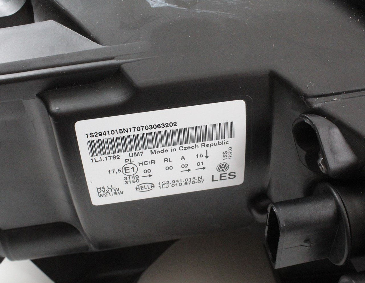 VW Up! 2012-2016 left front headlight - slight marks- 1S2941015N