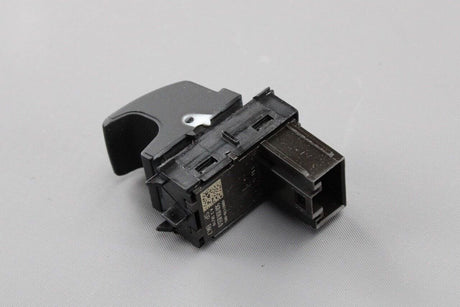 VW Golf MK7 2013-16 passenger side electric window switch 5G0959855D WHS