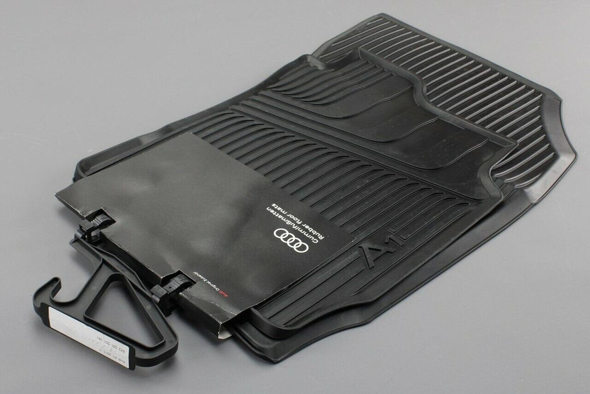 Audi A1 S1 2011-2018 front rubber floor mats set RHD 8X2061501 041, view 1