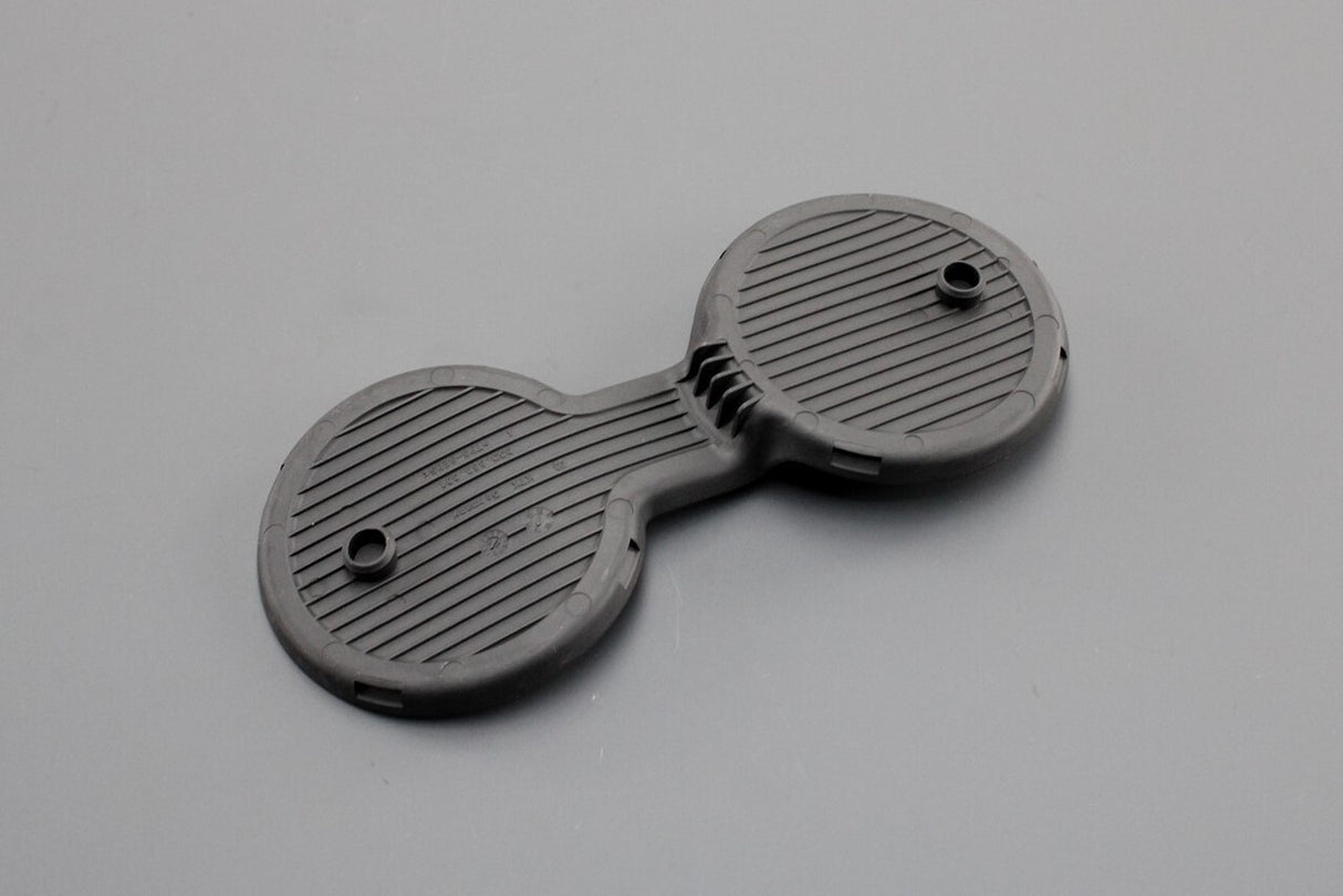 VW Arteon 17-on Passat 15-on centre cup holders insert mat 3G0863301 82V