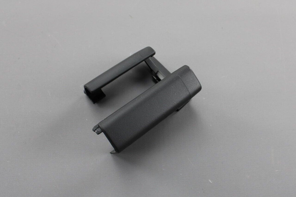Audi Q7 2016-on seat rail end cover (front, right rail) 4M0881348A 4PK