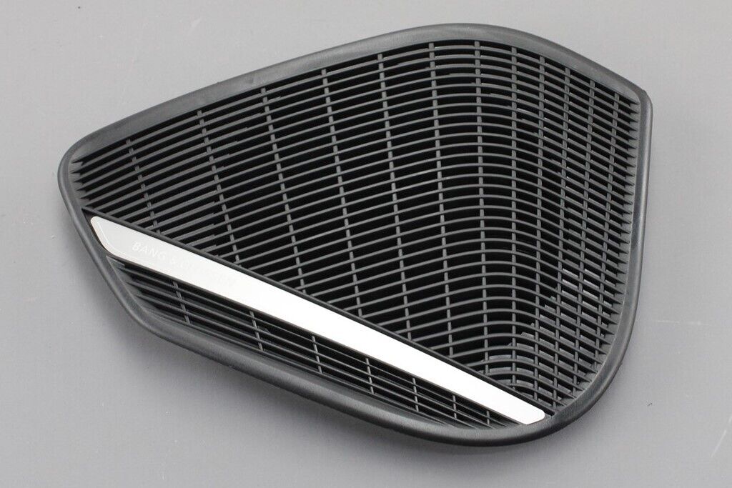Audi A4 S4 RS4 A5 S5 RS5 rear speaker cover trim (left) 8W0035293B 4PK
