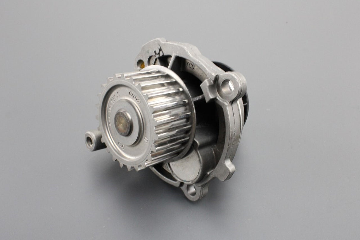 VW Audi Skoda SEAT 1.6 2.0 petrol water pump with gasket 06B121011QX