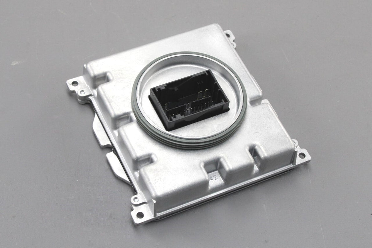 VW Passat B8 Tiguan Audi A4 Headlight power control unit 7PP941572AB Z08