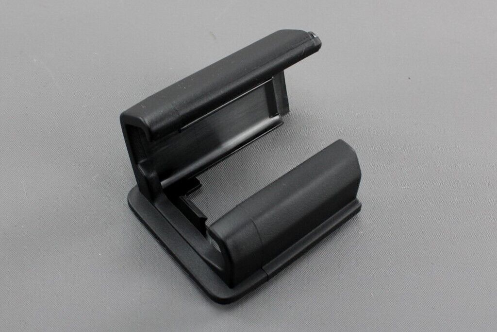 Audi Q7 2016-on seat rail end cover (front, right rail) 4M0881348A 4PK