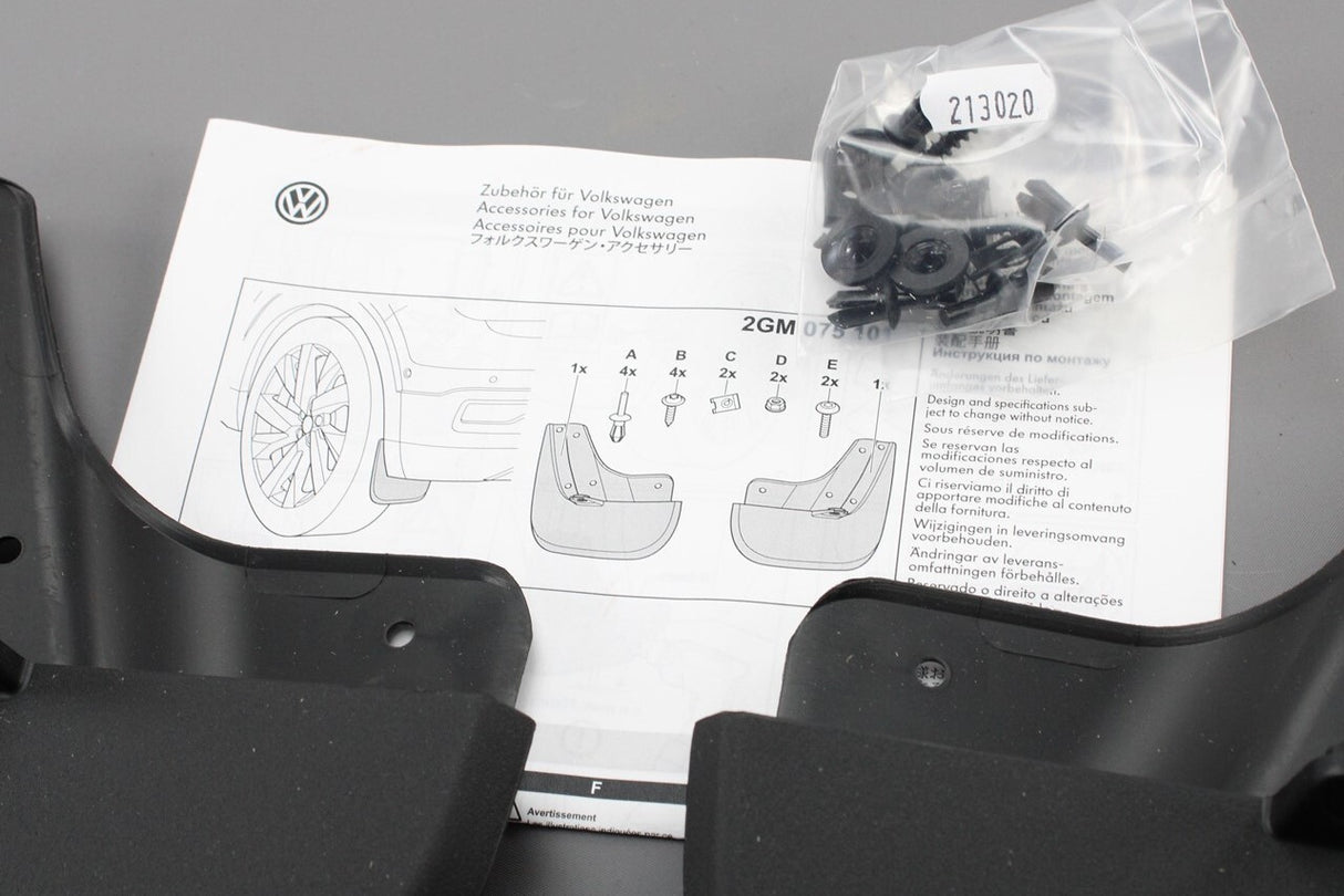 VW T-Cross 2019-on accessory mud flaps set (rear) 2GM075101